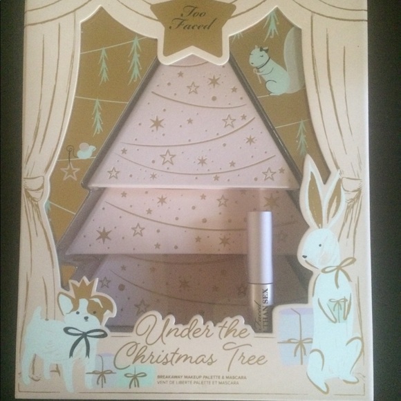 Too Faced Under The Christmas Tree Set - Picture 5 of 5
